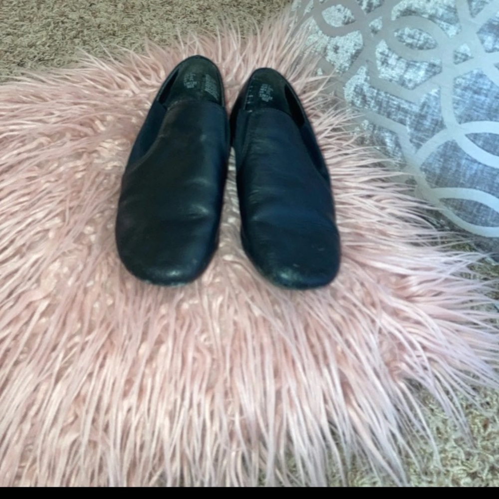 American ballet Theatre jazz shoes- size 2